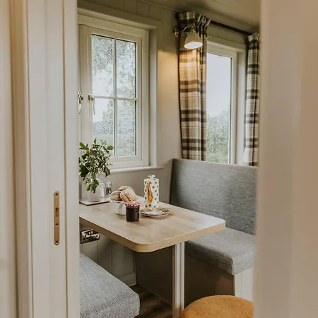 Unique Luxury On Private Organic Farm In The Burren Vakantiehuis Corofin (Clare)