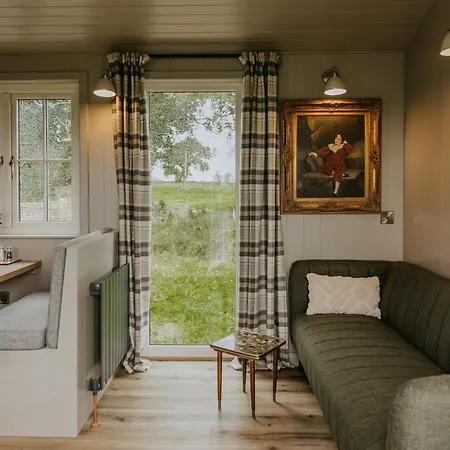Vakantiehuis Unique Luxury On Private Organic Farm In The Burren Corofin (Clare)
